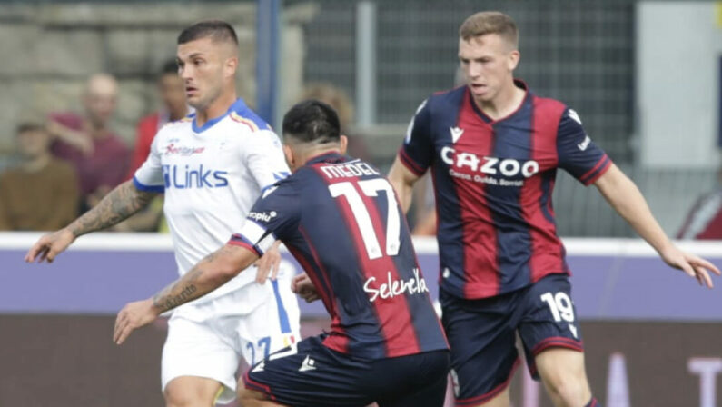 Serie A, il Bologna batte il Lecce 2-0