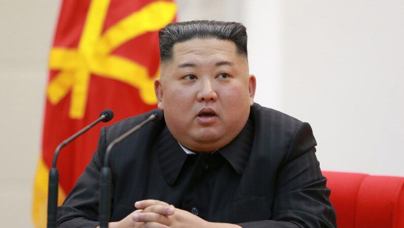Kim Jong-Un spazza via gli influencer