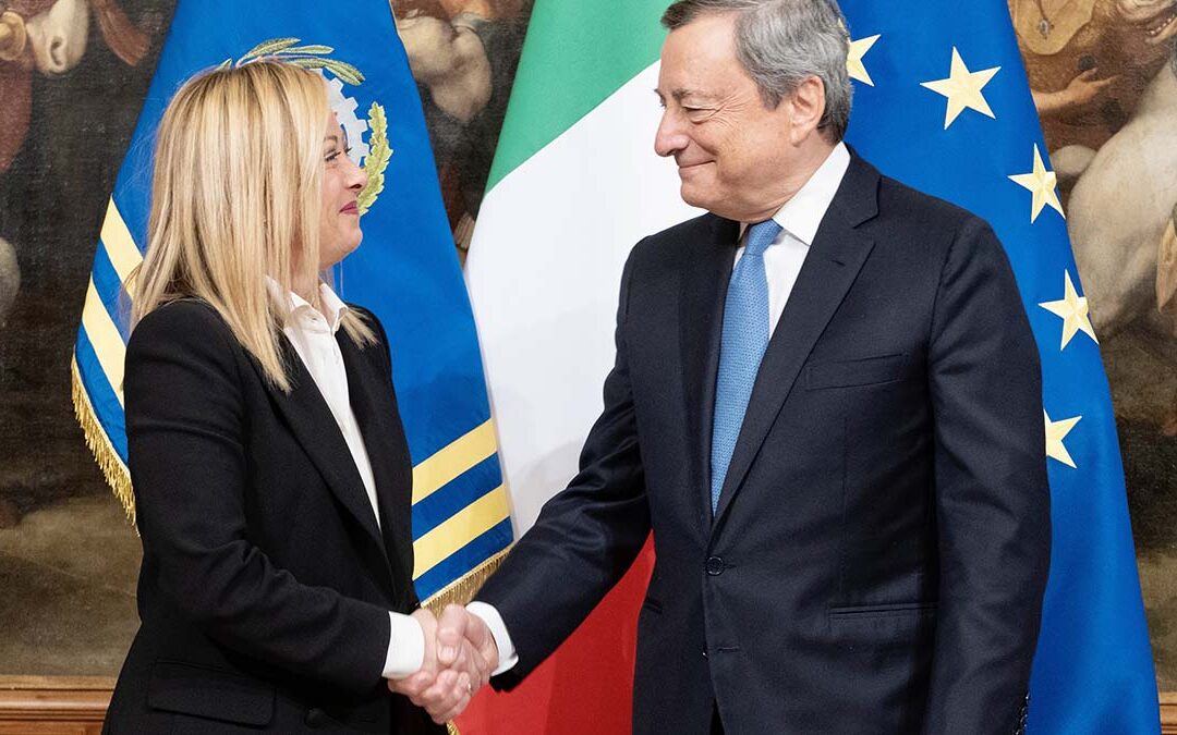 Giorgia Meloni con Mario Draghi