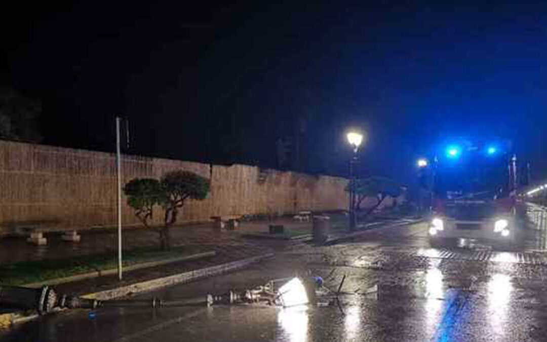 Maltempo, forti piogge in tutta Calabria: danni nel Reggino