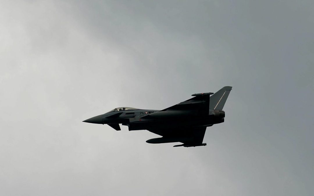 Aereo militare precipita nel Trapanese, disperso il pilota
