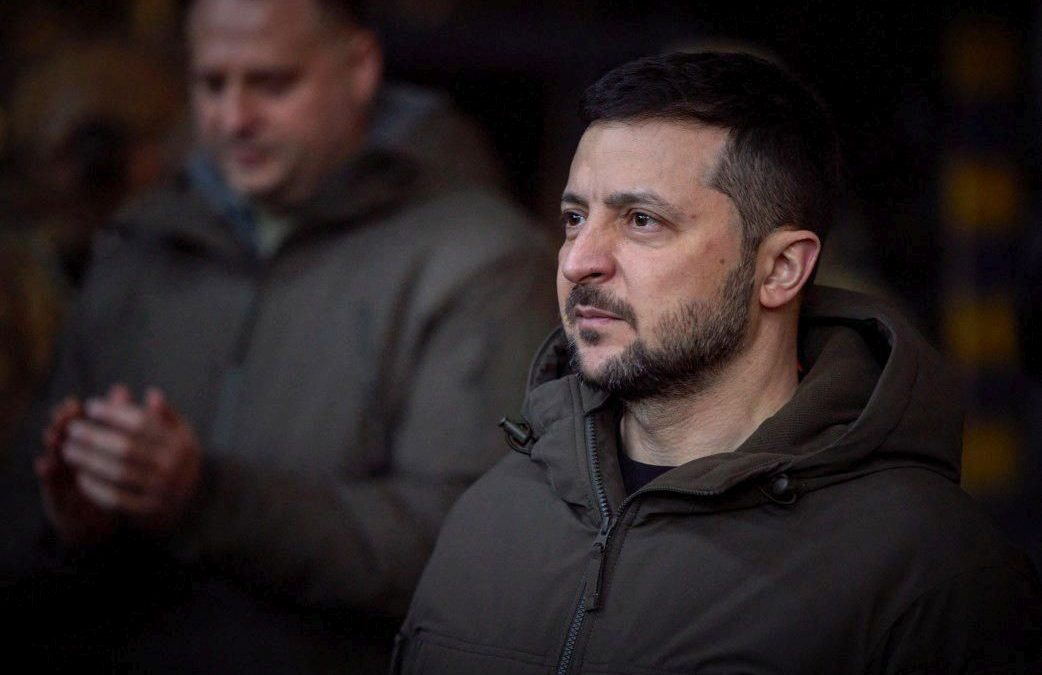 Zelensky in viaggio verso gli Usa, vedrà Biden e parlerà al Congresso