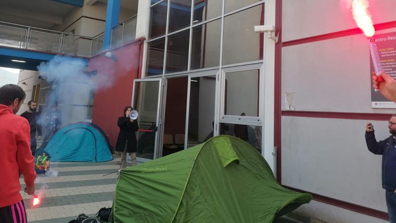 Protesta all'Unical, 168 studenti senza alloggio: «Vogliamo risposte»