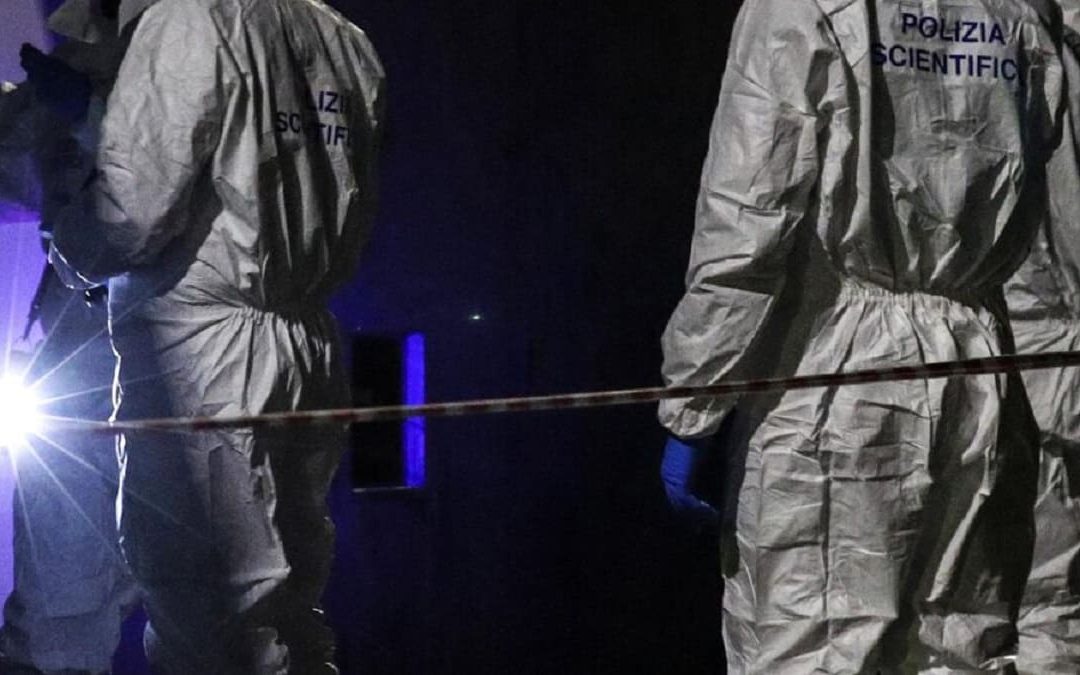 Rilievi della polizia scientifica