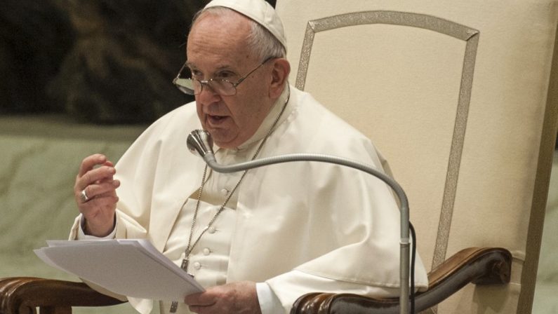 Papa Francesco “Benedetto XVI un grande maestro di catechesi”
