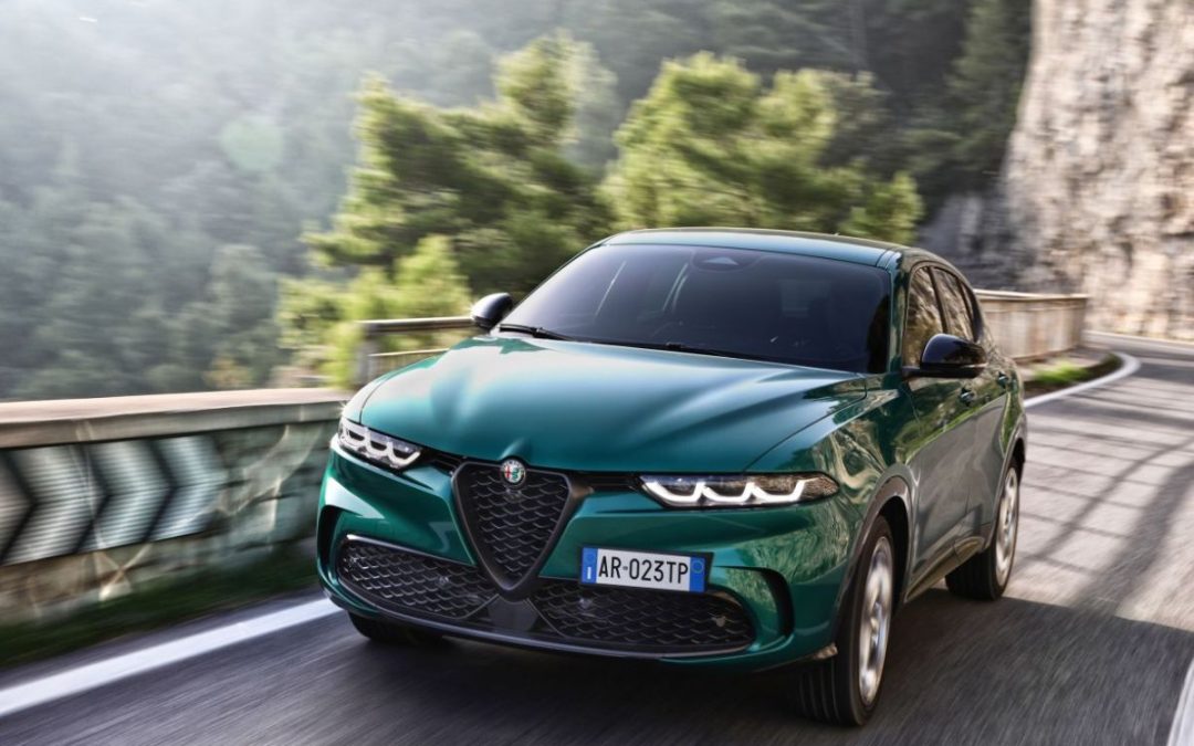 Nel 2022 Alfa Romeo registra la migliore crescita tra i brand premium