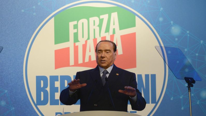 Berlusconi “Manovra ha messo in sicurezza il Paese”