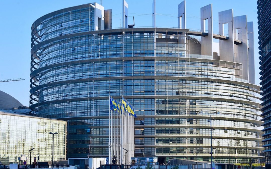 Parlamento Ue “Rafforzare il sostegno all’Ucraina”