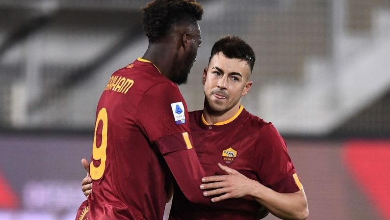 Roma corsara con El Shaarawy e Abraham, battuto 2-0 lo Spezia
