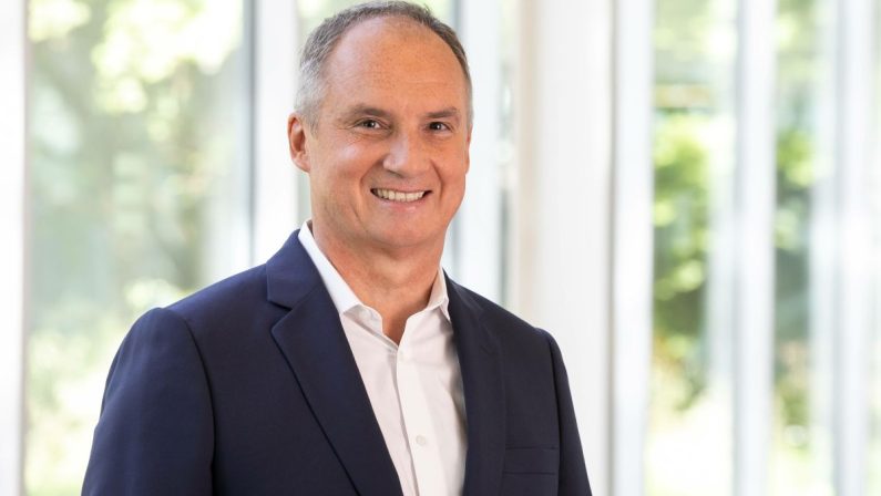 Fabrice Cambolive nominato Ceo della marca Renault