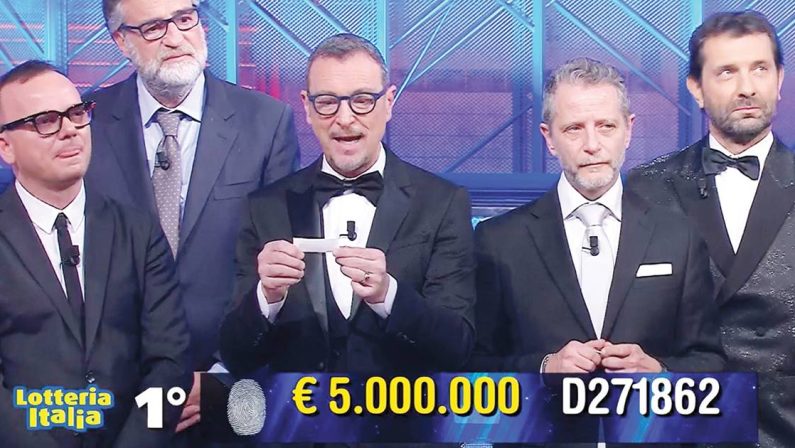Lotteria Italia, trionfano Bologna e Roma, in Calabria solo un premio da 20mila euro