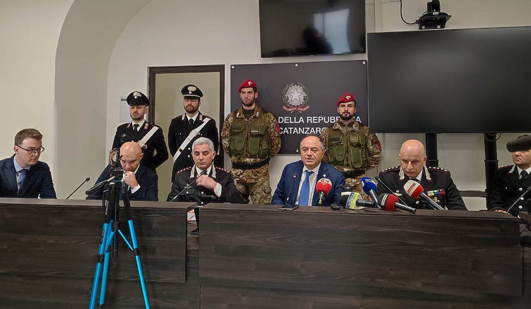 Il procuratore Nicola Gratteri durante la conferenza stampa dell'operazione Rinascita 3