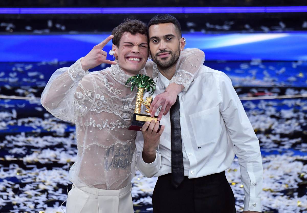 Mahmood e Blanco dopo la vittoria di Sanremo 2022