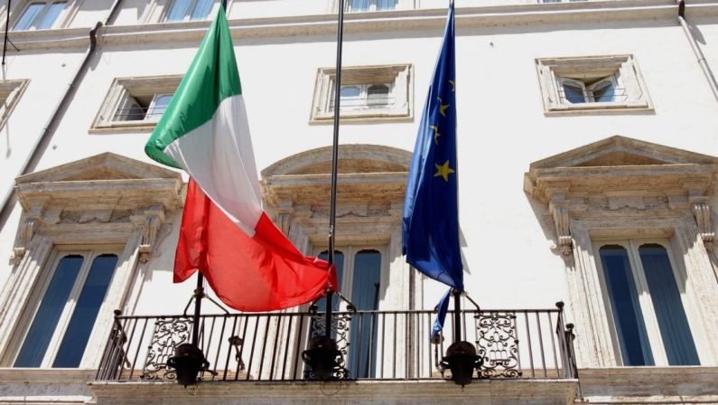 Autonomia differenziata, via libera in Cdm. Meloni: «Puntiamo a costruire un’Italia più coesa»