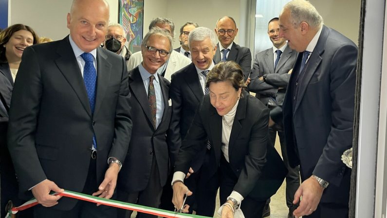 Policlinico di Palermo, inaugurata la risonanza magnetica 3 Tesla