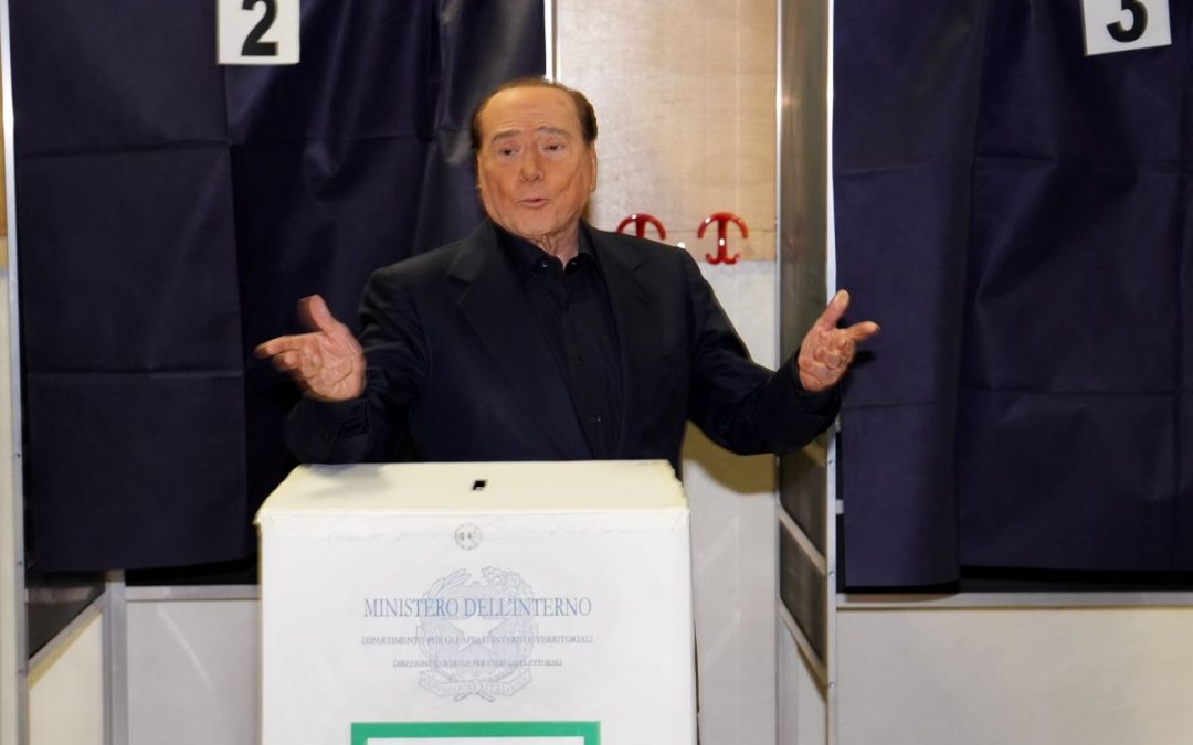 Berlusconi chiama Meloni e Salvini “Governo forte, sarà di legislatura”