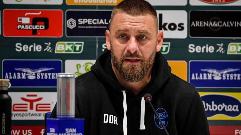 La Spal esonera Daniele De Rossi, arriva Massimo Oddo