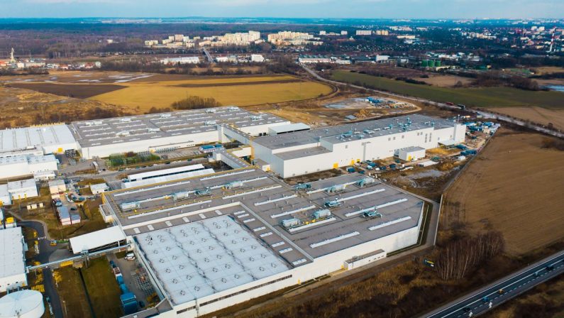 Stellantis, aperto in Polonia un centro dedicato al software