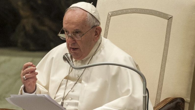 Papa Francesco: «Le dimissioni? Mai passate per la mente»