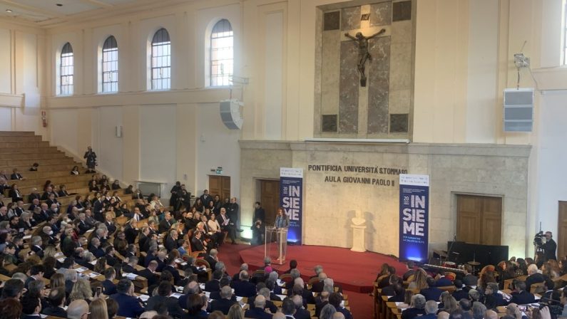 Professionisti sanitari “Insieme per garantire la salute di tutti”