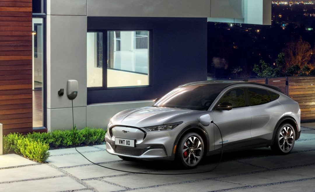 Ford amplia la scelta di motorizzazioni per Mustang Mach-E