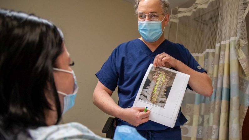 Ictus, nuova neuro-tecnologia per tornare a usare forchetta e coltello