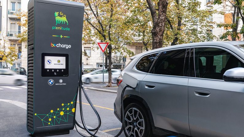 Bmw Italia e Plenitude insieme per soluzioni ricarica elettrica dedicate