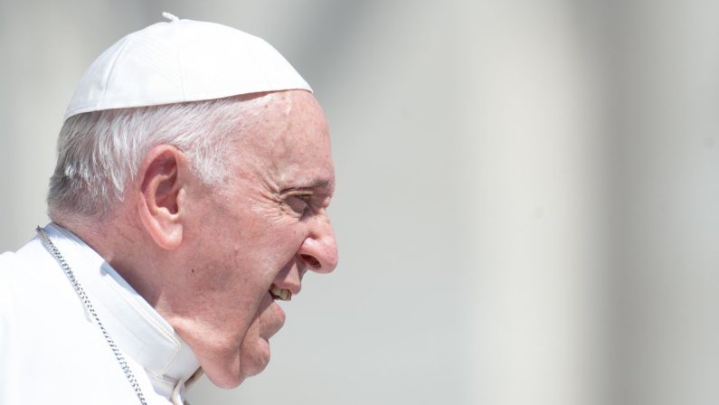 Papa Francesco “Triste vedere la Chiesa come un parlamento”