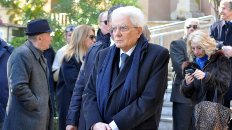 Strage Crotone, Mattarella: «Tragedia che non può lasciare indifferenti»