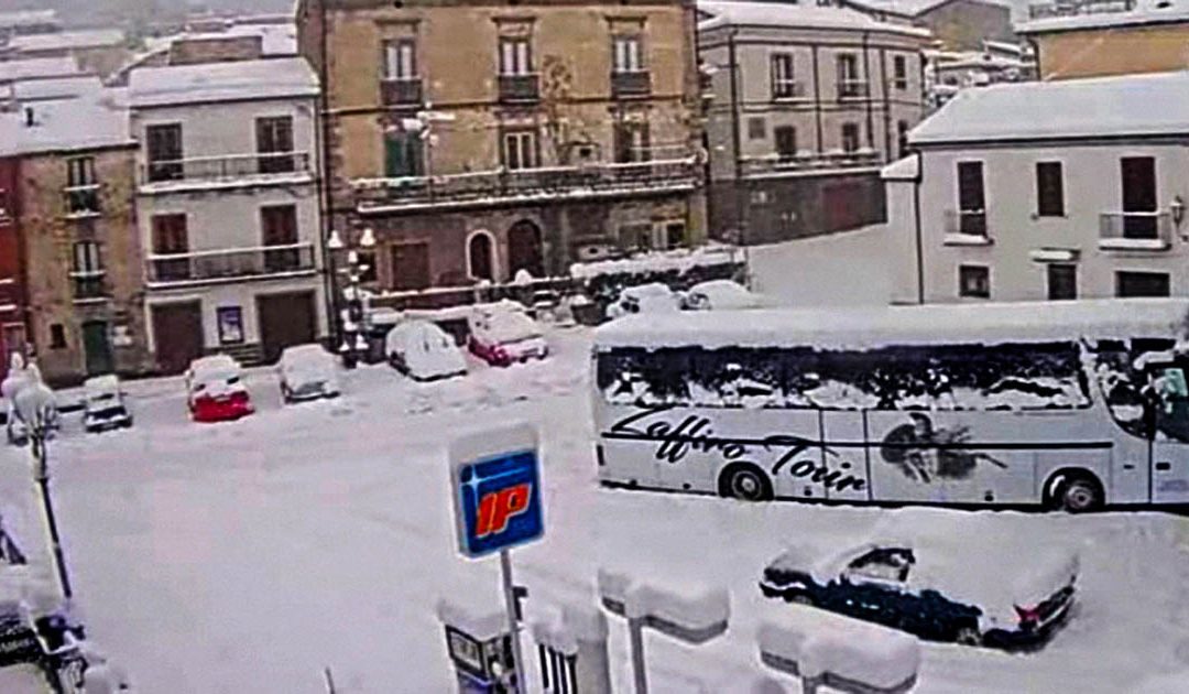 La neve flagella l’area meridionale della Basilicata