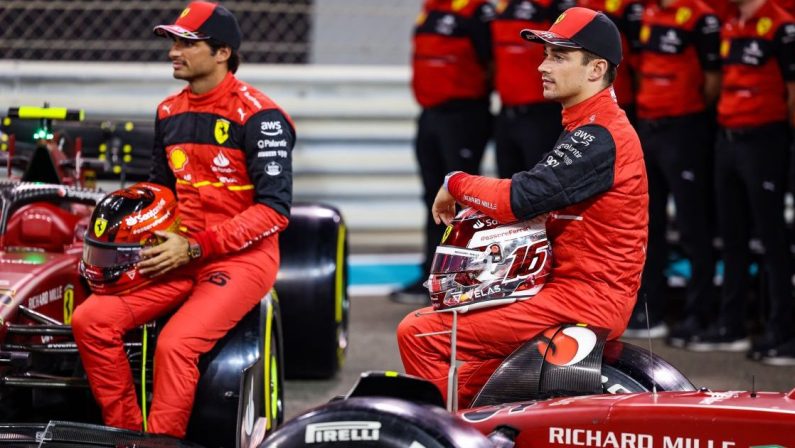 Formula 1, Leclerc e Sainz: «Vogliamo il sogno mondiale» per la Ferrari