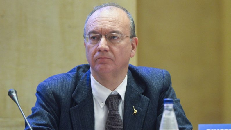 Valditara “La mia scuola è aperta, no a violenza e prevaricazione”