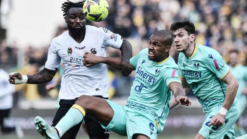 Spezia e Verona non si fanno male, 0-0 al Picco