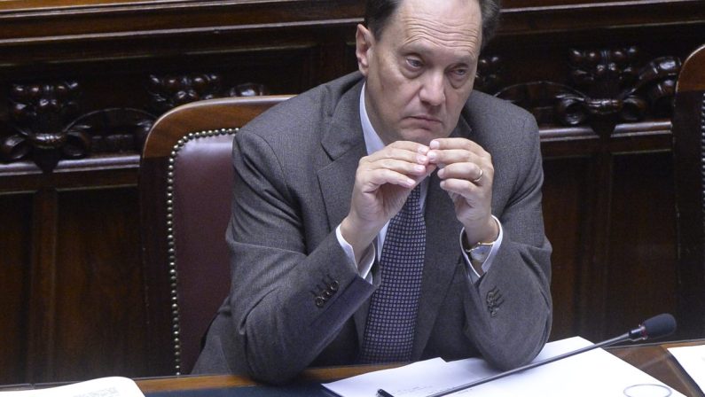 Governo, Ciriani “Coalizione compatta, nessun fronte aperto”