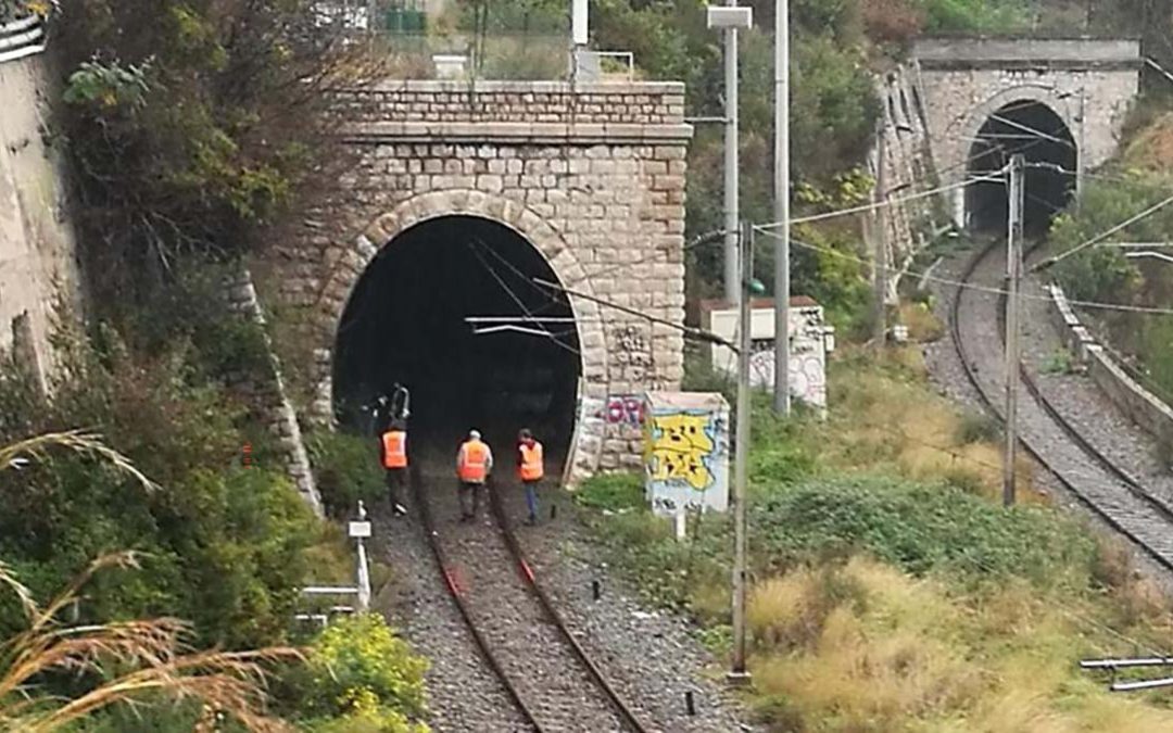 La galleria ferroviaria Santomarco sulla linea che collega Paola con Cosenza