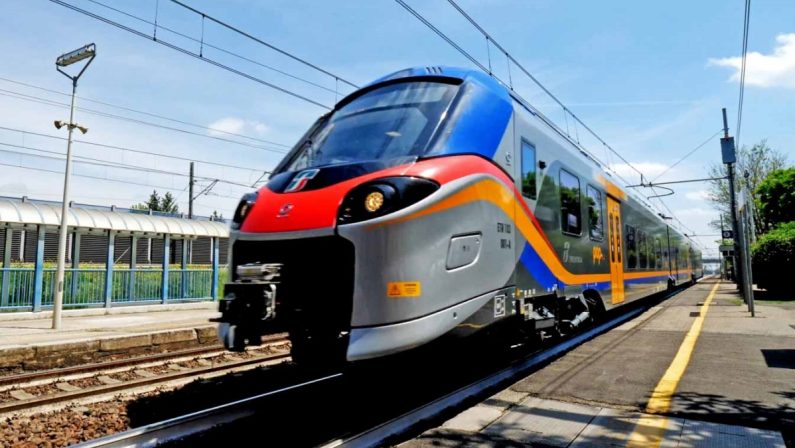 Trasporti, due nuovi treni Pop in circolazione in Calabria