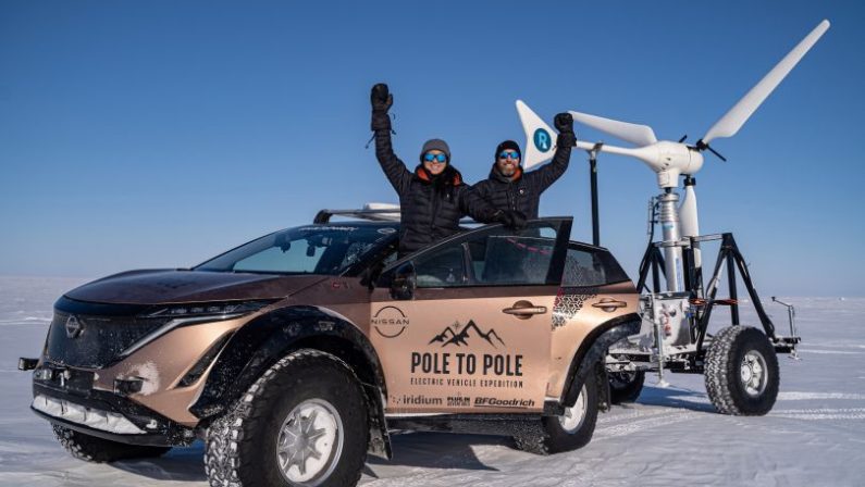 Al via viaggio di Nissan Ariya dal Polo Nord al Polo Sud