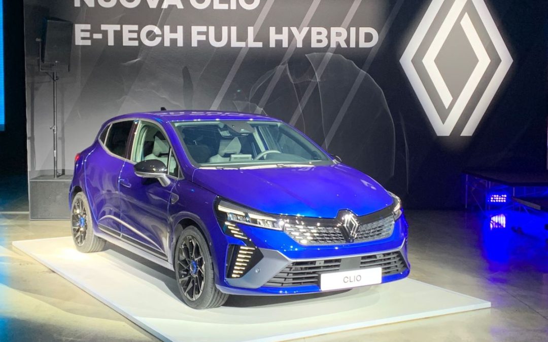 Renault presenta la nuova Clio E-Tech Full Hybrid