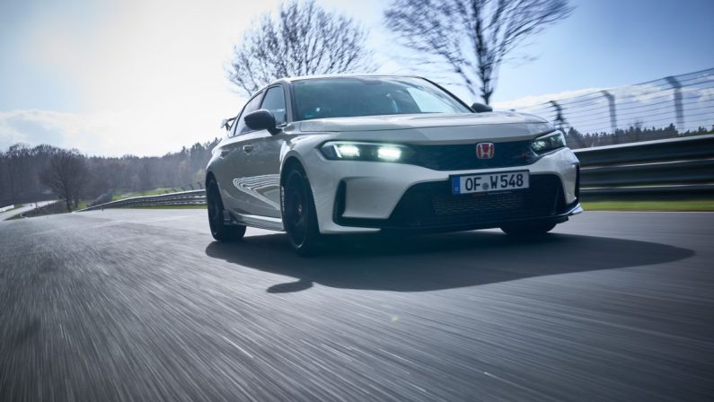 Honda Civic Type R riconquista il record sul giro al Nùrburgring