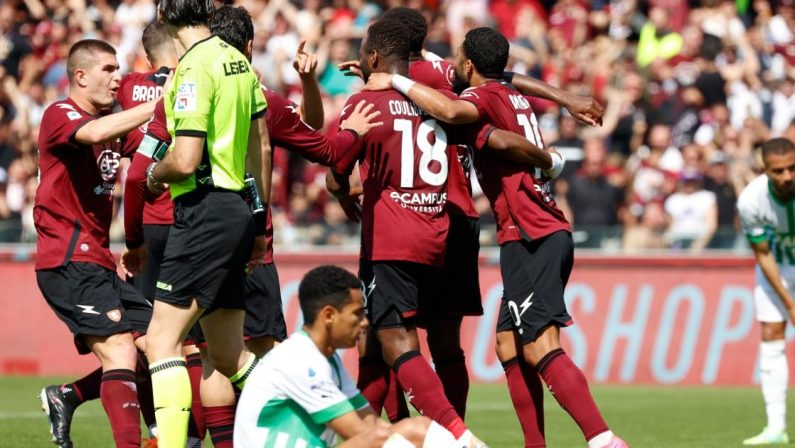 Serie A, tris della Salernitana al Sassuolo, salvezza più vicina