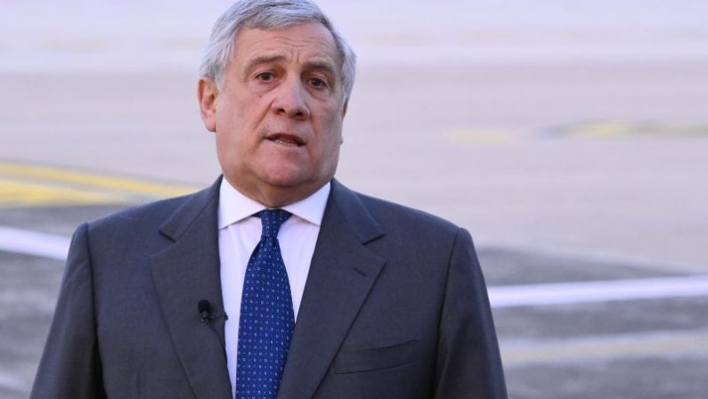 Forza Italia, Tajani “No aspiranti leader, Berlusconi nostra guida”