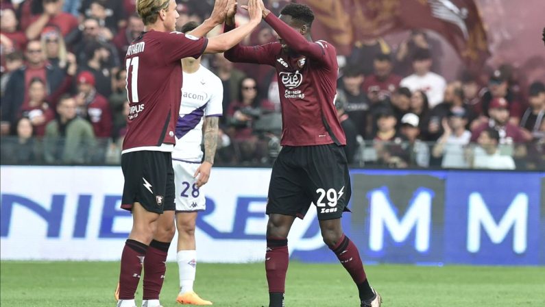 Non basta la tripletta di Dia, Salernitana-Fiorentina 3-3