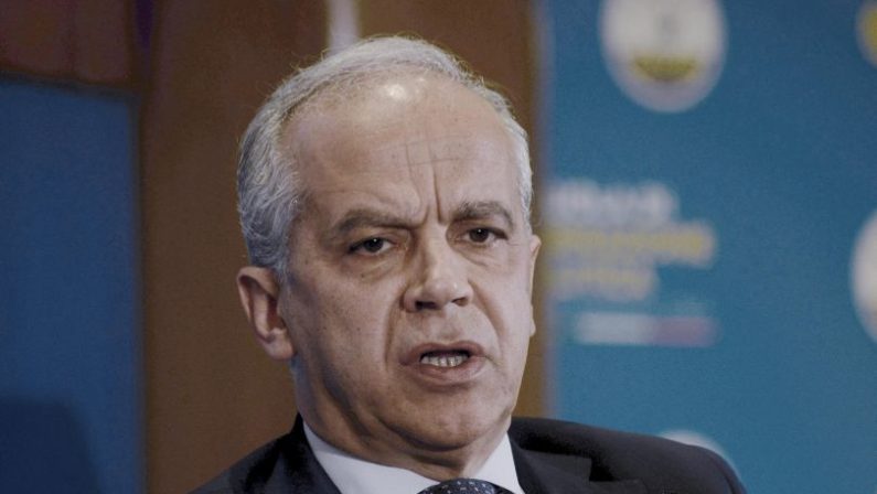 Immigrazione, Piantedosi “Obiettivo ridurre flussi in entrata”