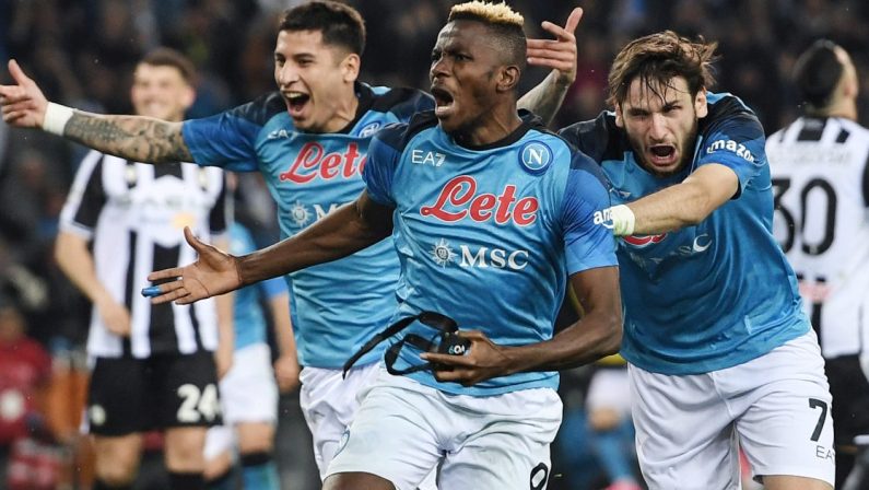 Serie A, Osimhen risponde a Lovric, festa tricolore Napoli a Udine