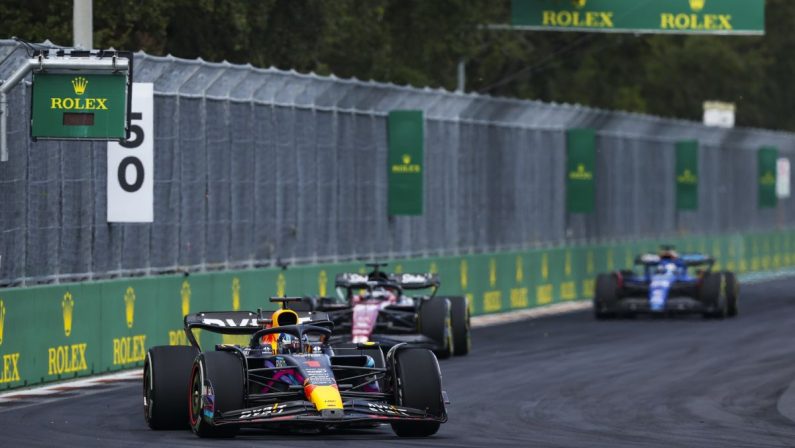 Verstappen vince a Miami su Perez e Alonso, Sainz 5°