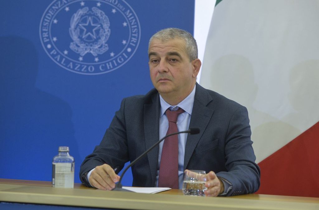 Riforme, Fazzolari “Non vogliamo depotenziare ruolo Capo dello Stato”