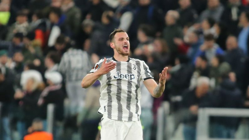 Gatti tiene in corsa la Juve al 97′, 1-1 col Siviglia