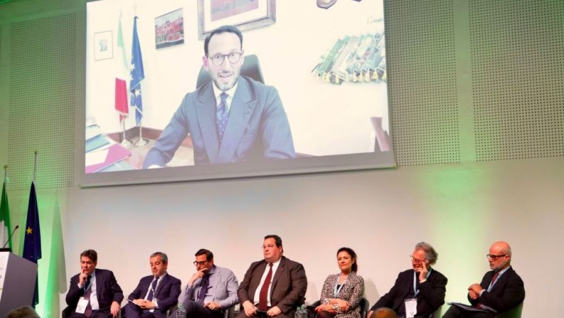 Per il 65% degli anziani la sola pensione non garantisce benessere