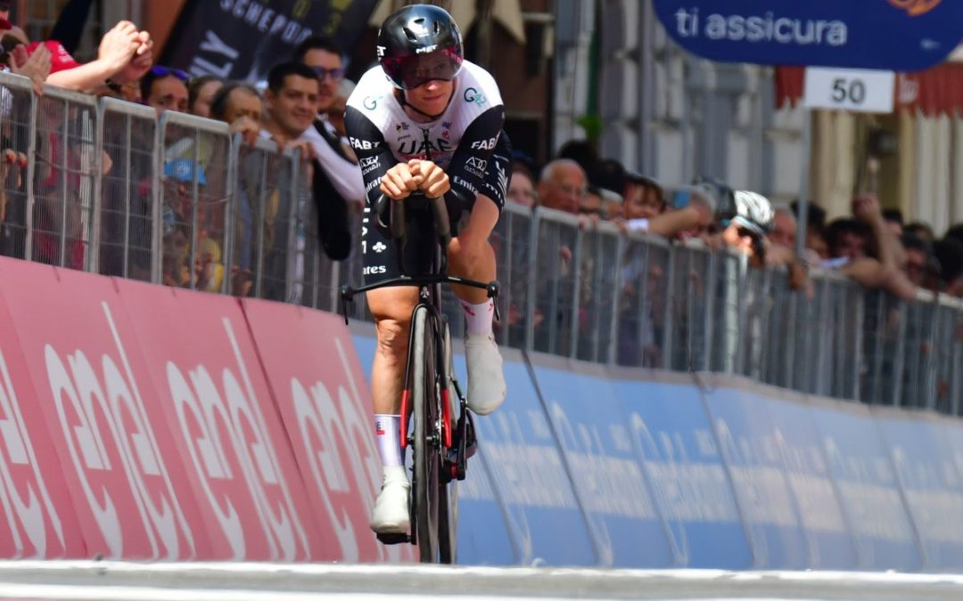 Ackermann vince l’11^ tappa, Thomas rimane in rosa