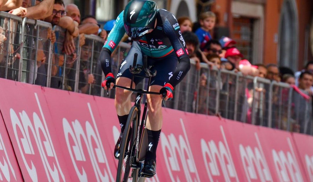 Giro 2023, Denz vince la dodicesima tappa, Thomas resta maglia rosa